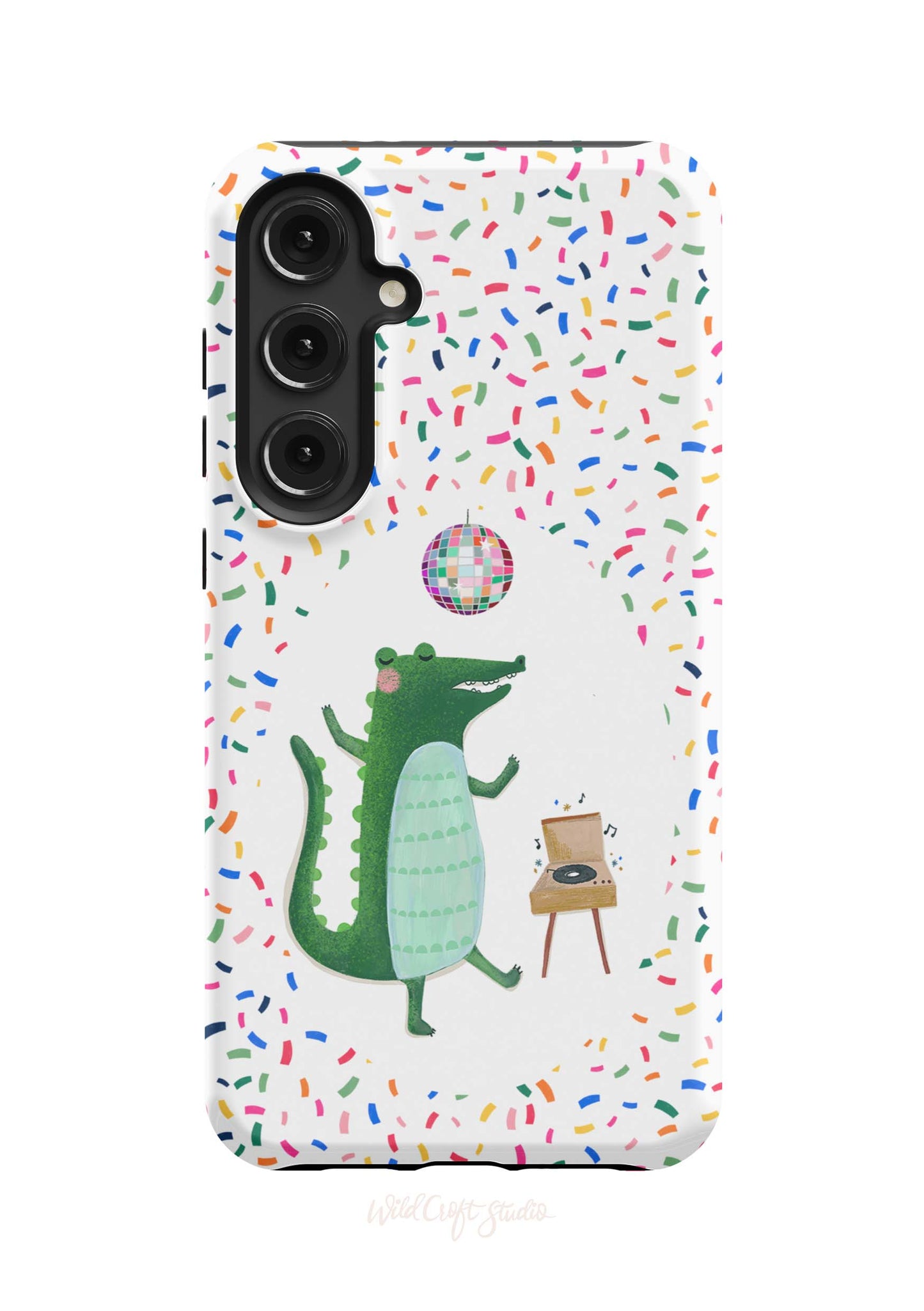 a phone case with a picture of a crocodile on it