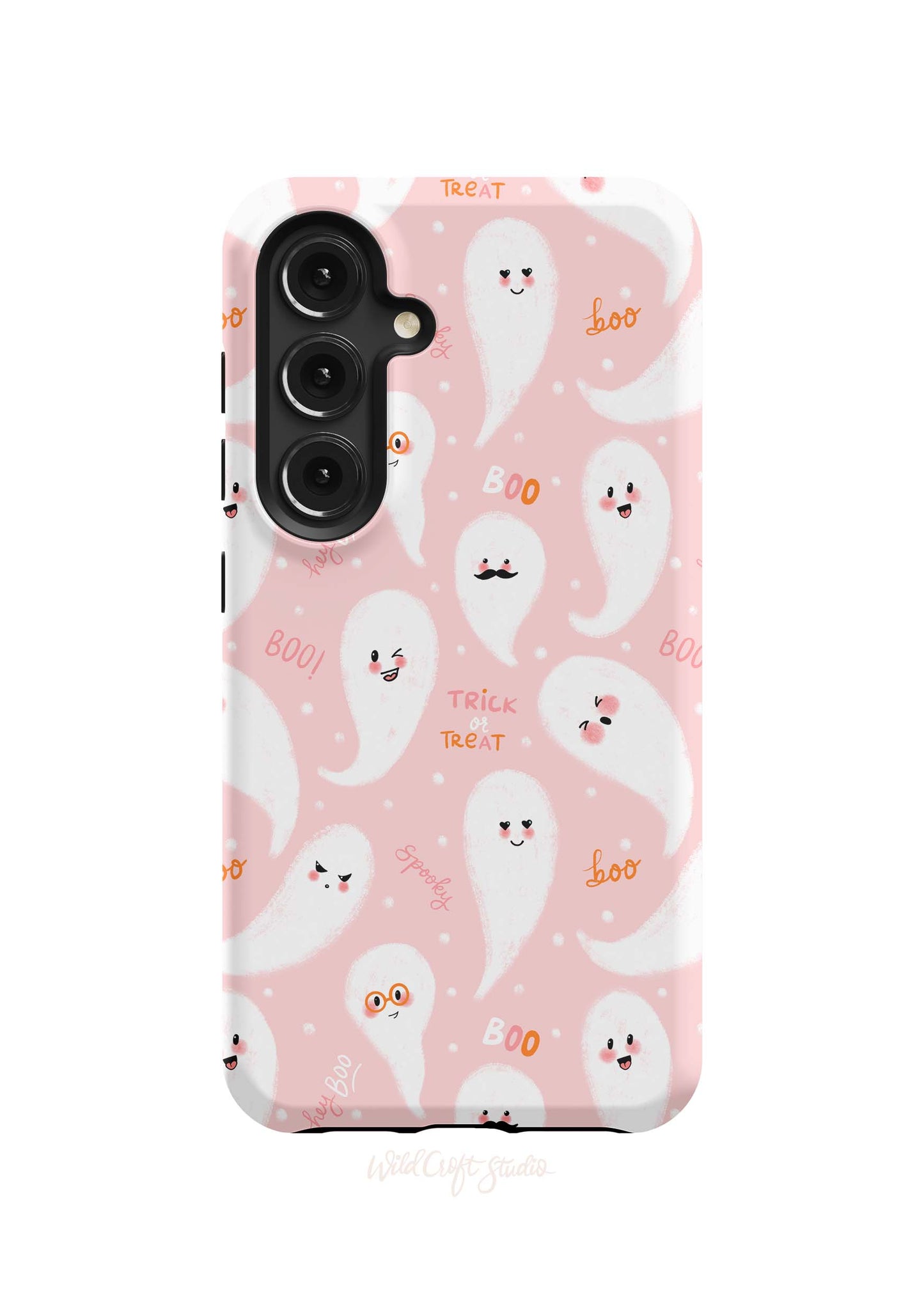 a phone case with a pattern of cats on it