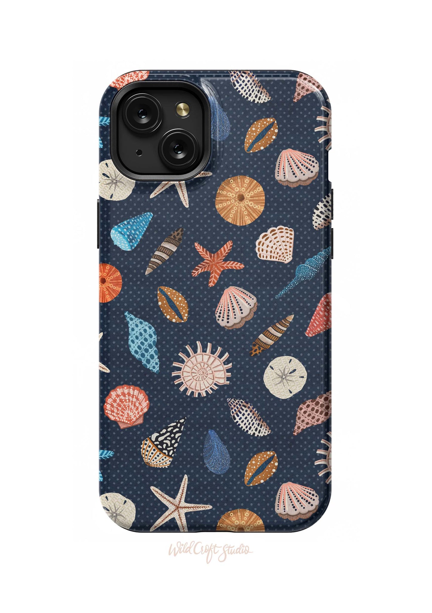a phone case with shells on it